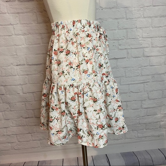 NEW Floral Skirt - Picture 8 of 14